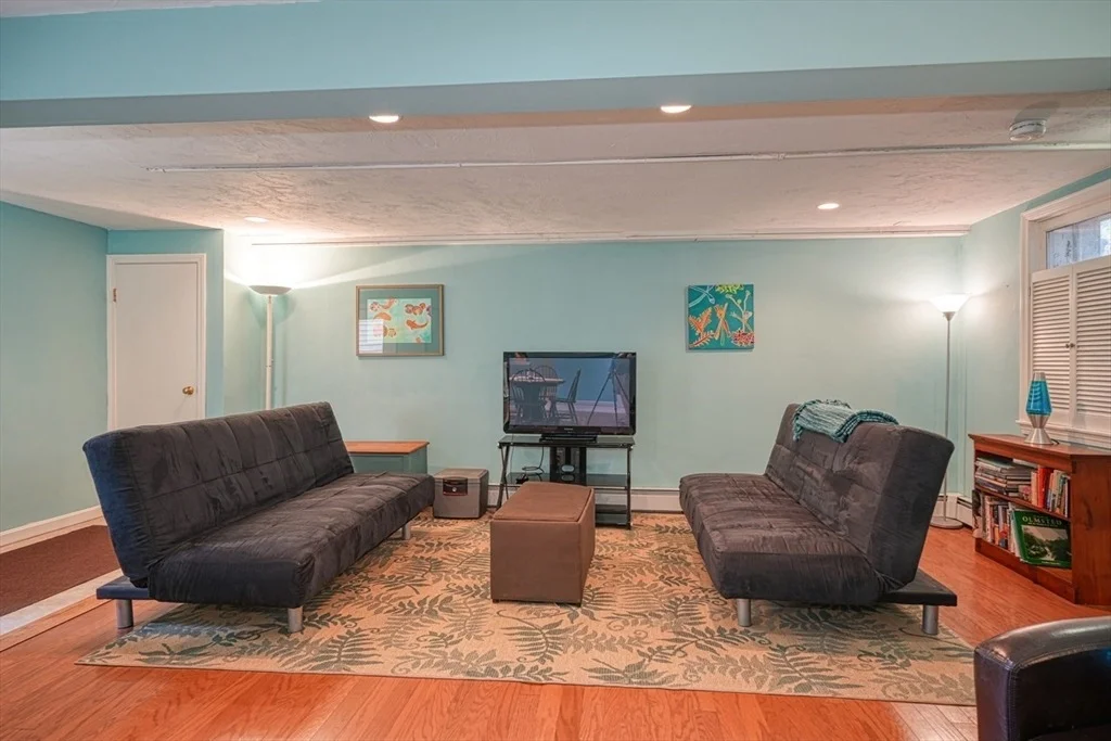 Photo of 166 Willowgate Rise