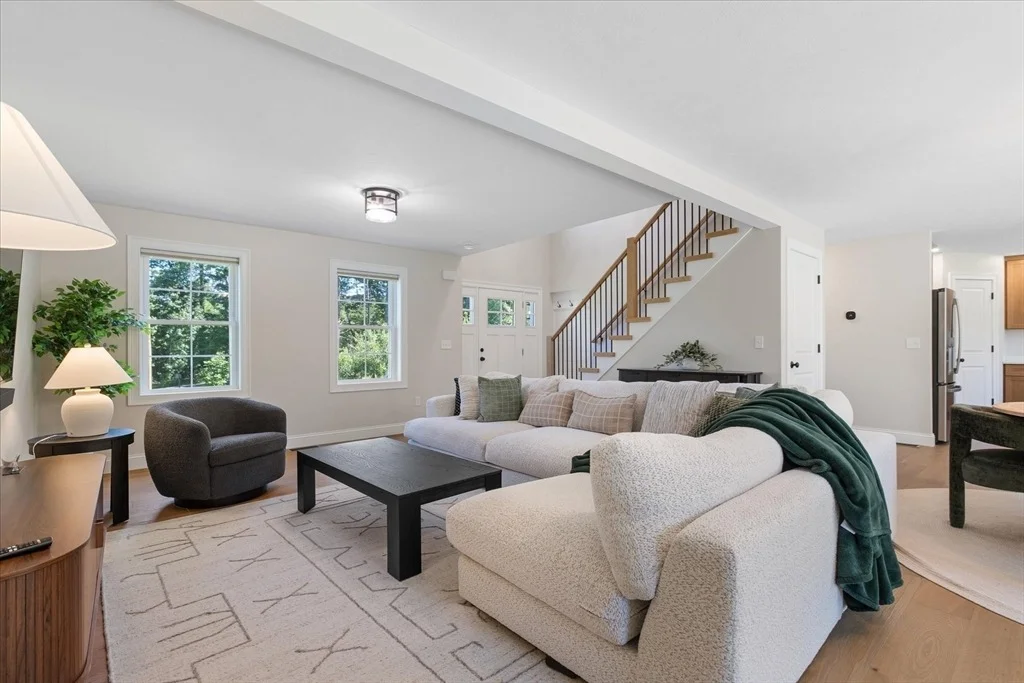 Photo of 140 Willard Road