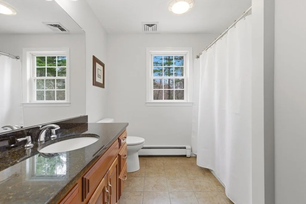 Photo of 24 Gristmill Ln