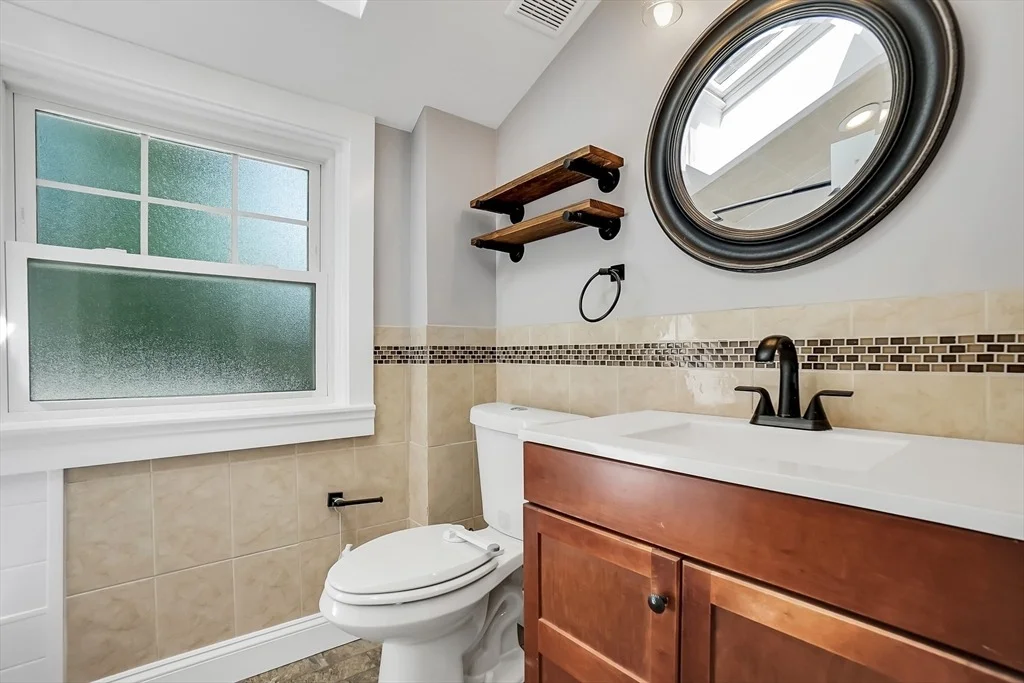 Photo of 74 Rose Hill Way