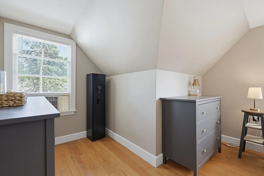 Photo of 4 Loring St