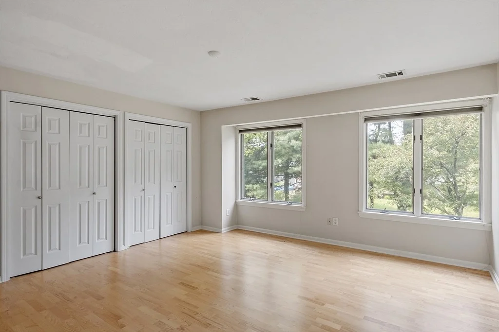 Photo of Unit 31 at 31 Pointe Rok