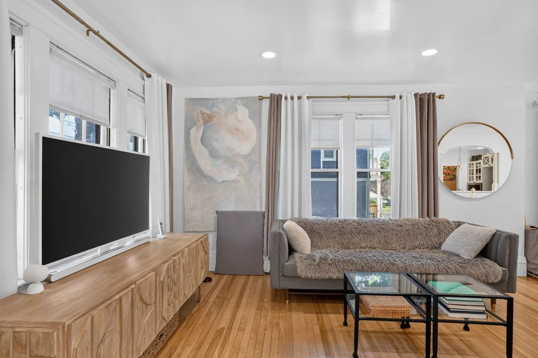 Photo of 68 Clark St