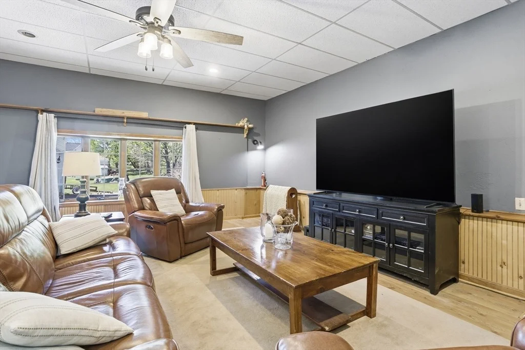 Photo of 25 Thomas Pl
