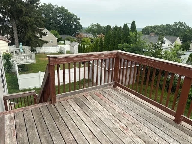 Photo of 34 Carpenter Ave