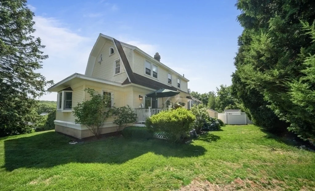 Photo of 27 Cedarcroft Lane