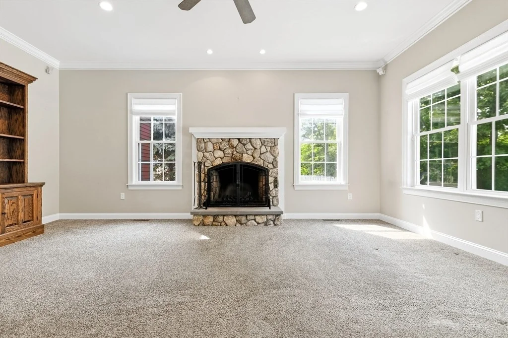 Photo of 80 Oregon Ave