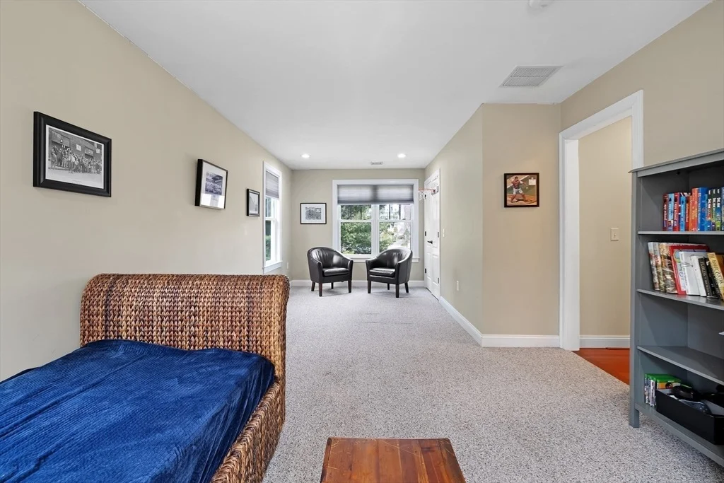 Photo of 9 Great Acres Dr