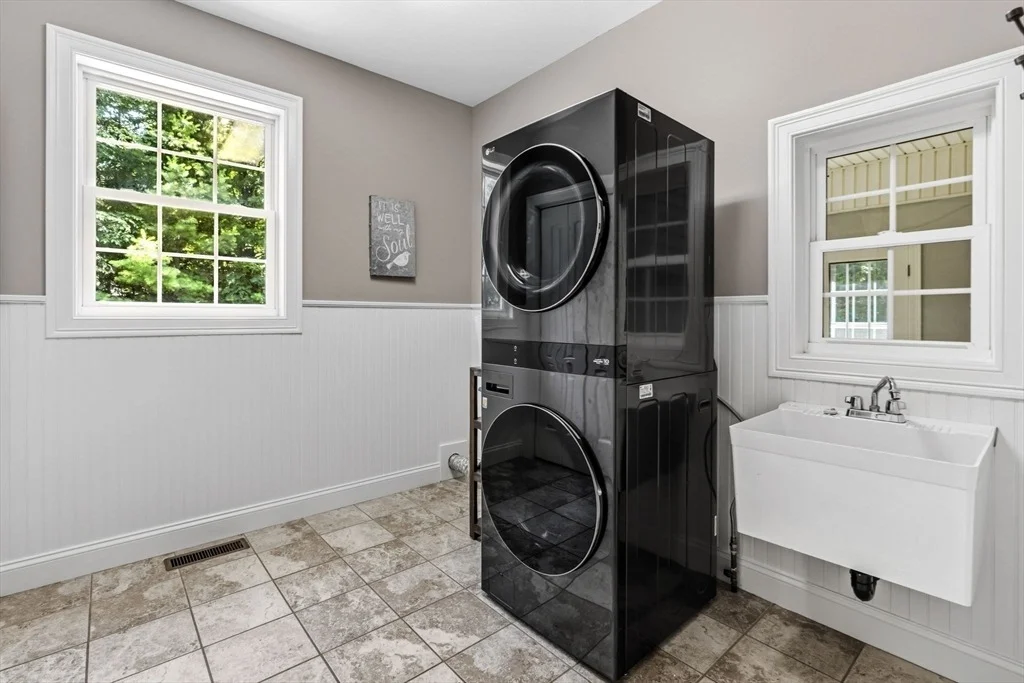 Photo of 17 Bissonnette Cir