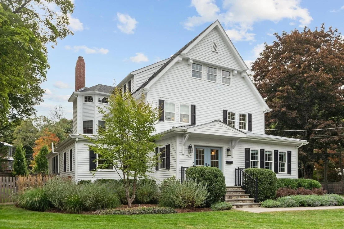 Photo of 245 Summer Ave
