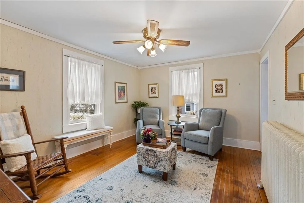 Photo of 45 Smith Pl