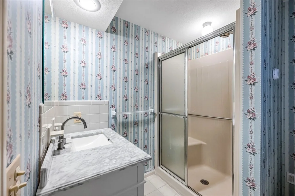 Photo of 52 Wellesley Dr