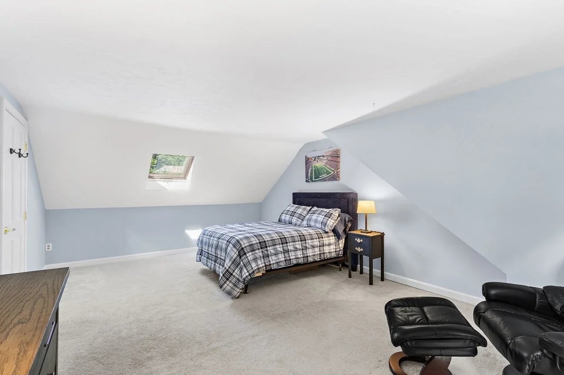 Photo of 13 Annabel Ln