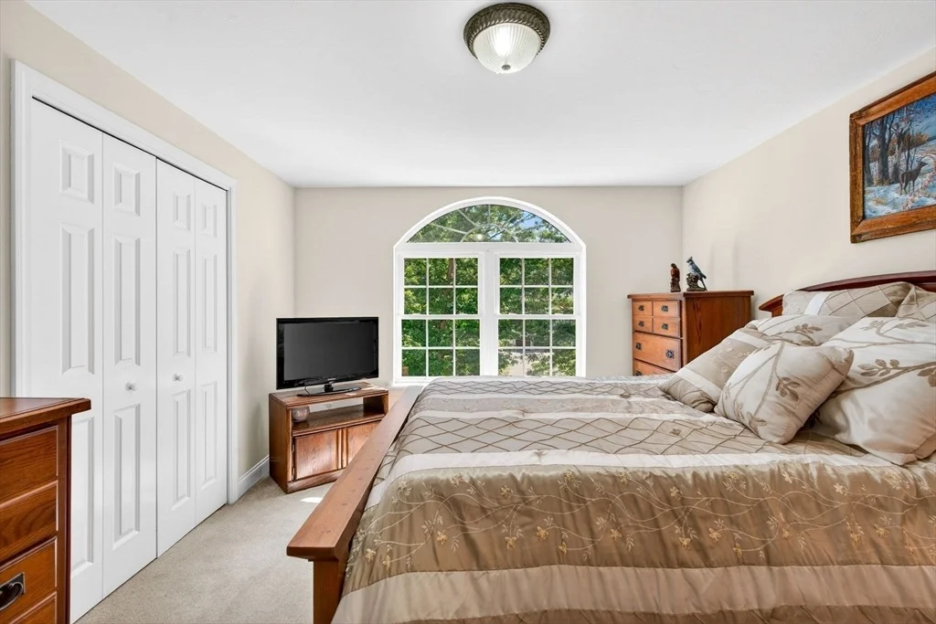 Photo of 176 Robbs Hill Rd