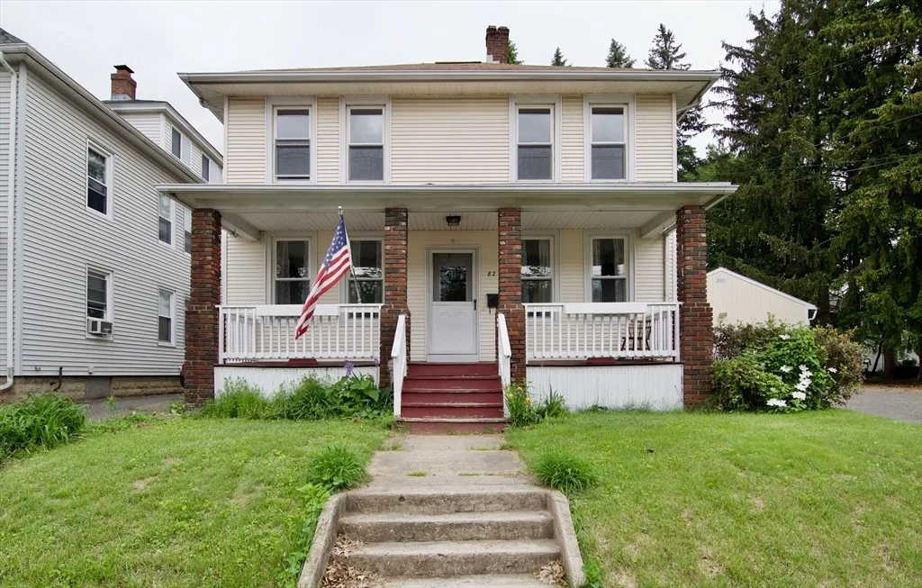 Photo of 82 Worcester St