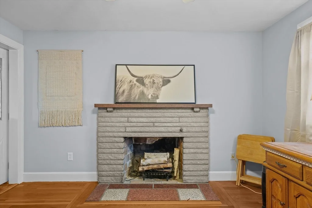 Photo of 535 High St