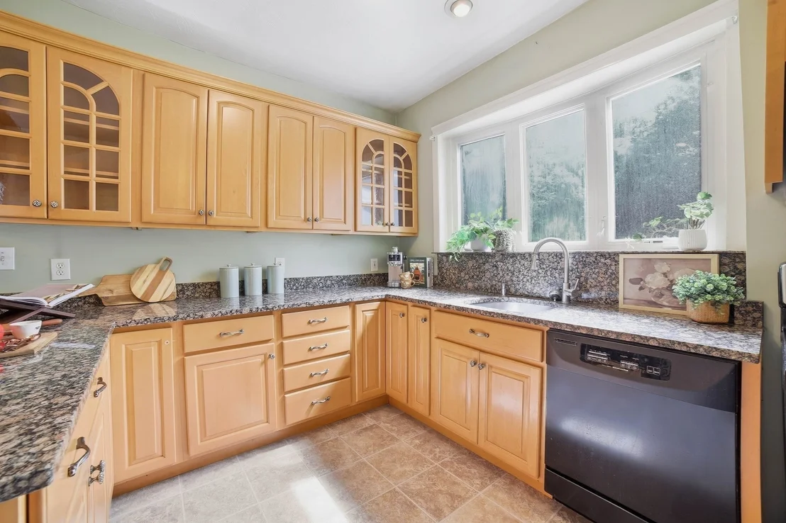Photo of 550 Sunderland Road