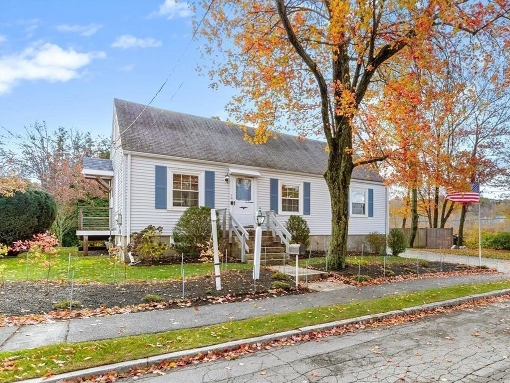 Photo of 10 Wolcott St