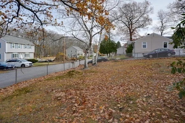 Photo of 42 Lantern Ln
