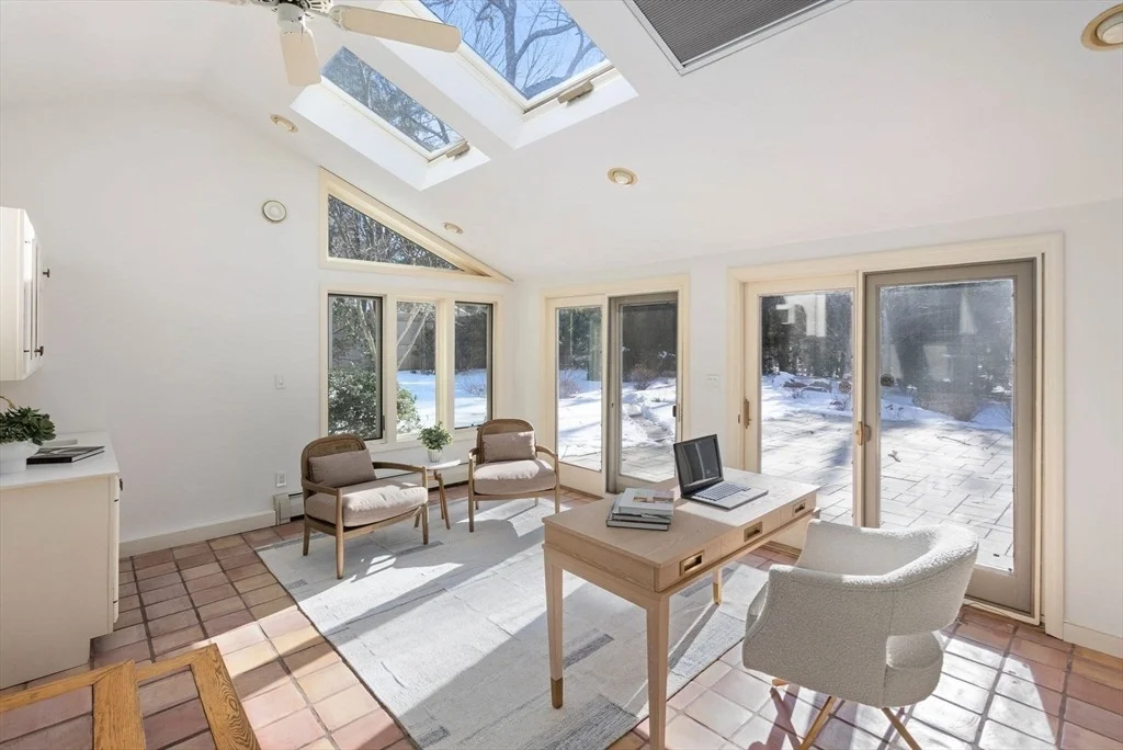 Photo of 11 Trailside Rd