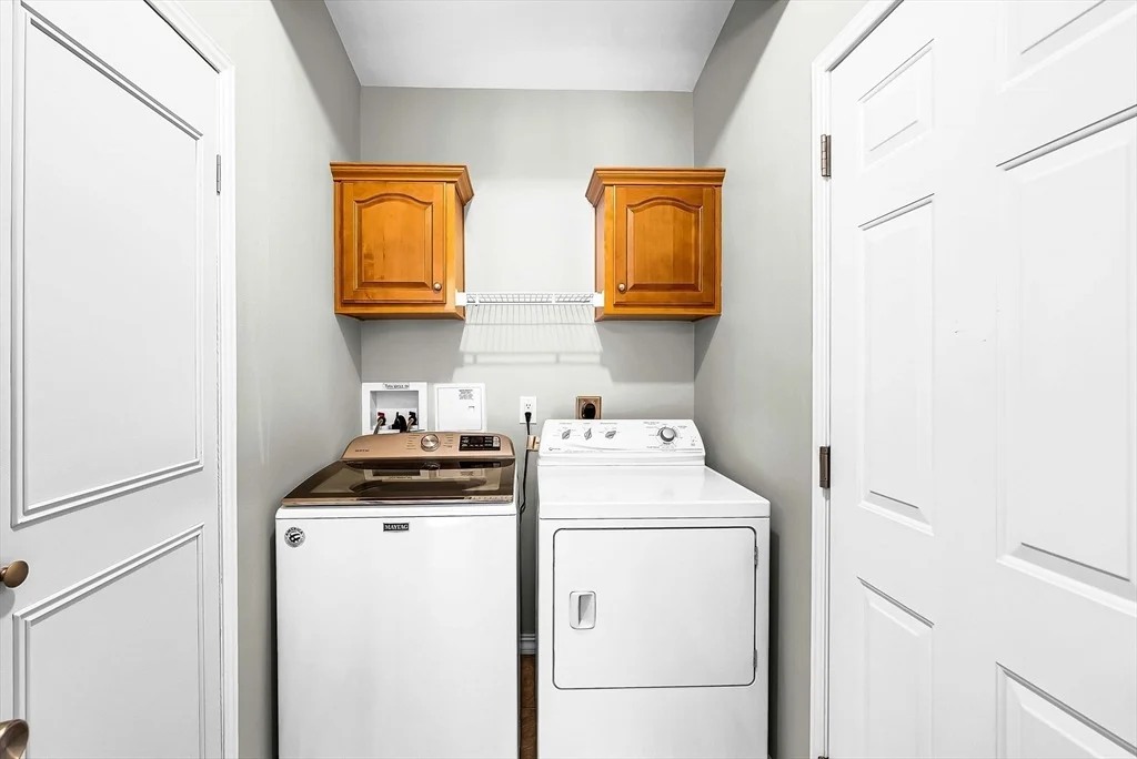 Photo of 32 Modena Circle
