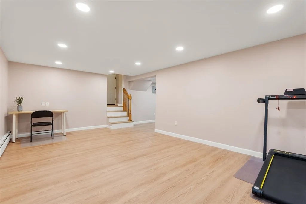 Photo of 25 Meadowbrook Road