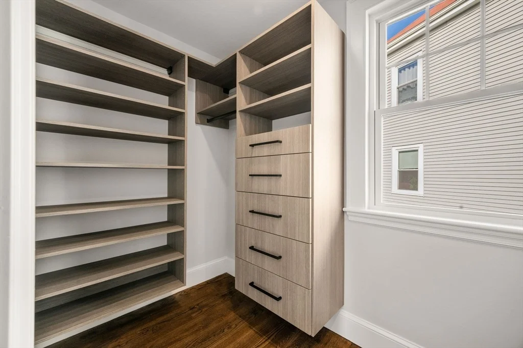 Photo of 209 High St