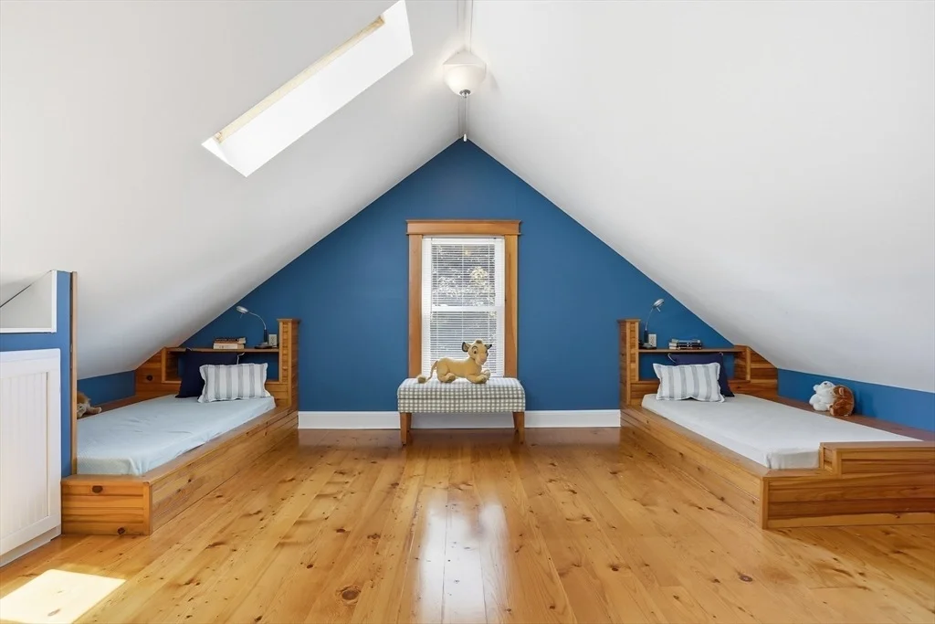 Photo of 32 Sandy Pond Rd