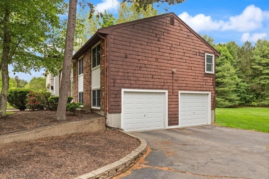 Photo of 18 Sunset Dr