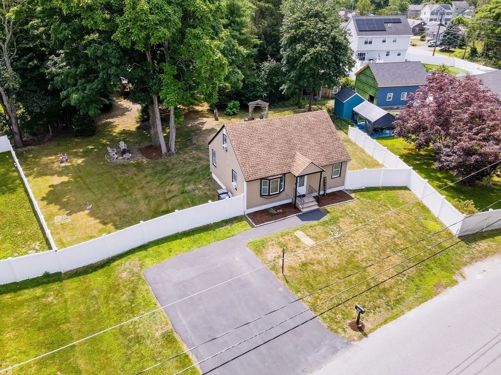 Photo of 103 Fox Ave