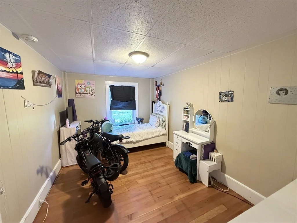 Photo of 110 River St