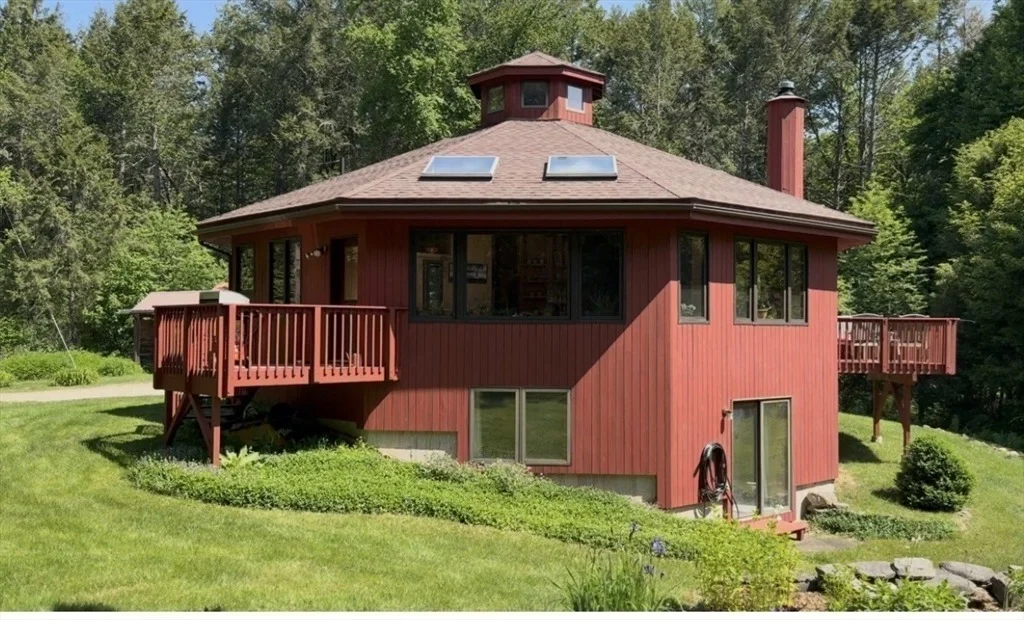 Photo of 90 Patterson Rd