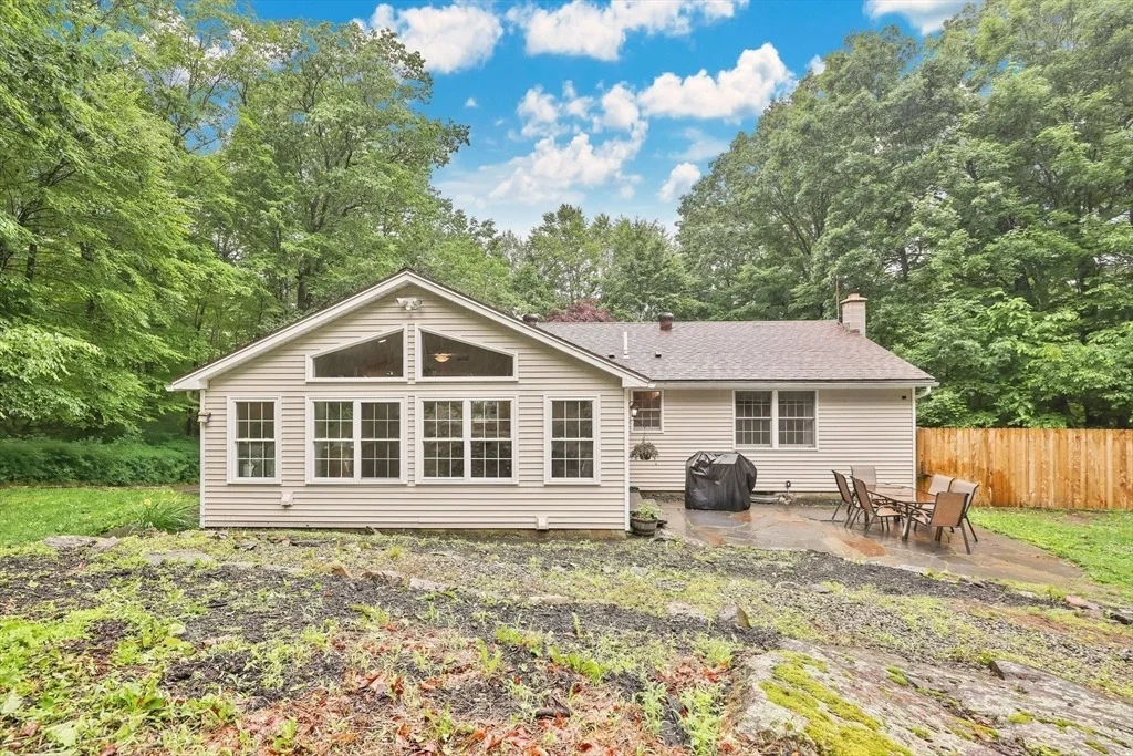 Photo of 63 Barton Ave