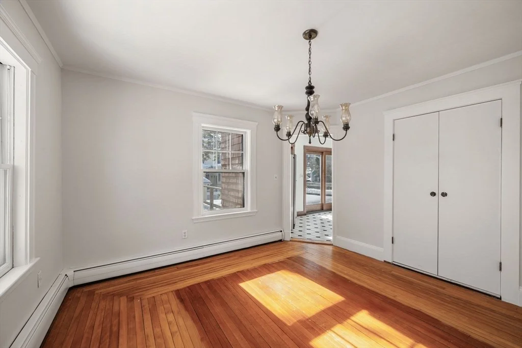 Photo of 10 Arbutus Road
