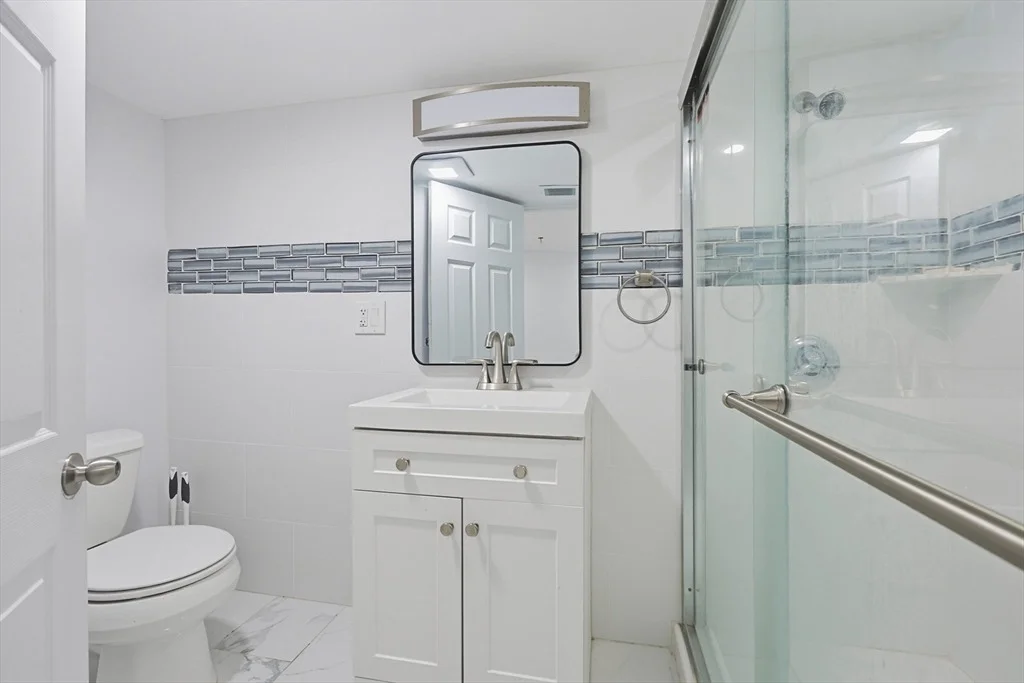 Photo of 31 Hallron St