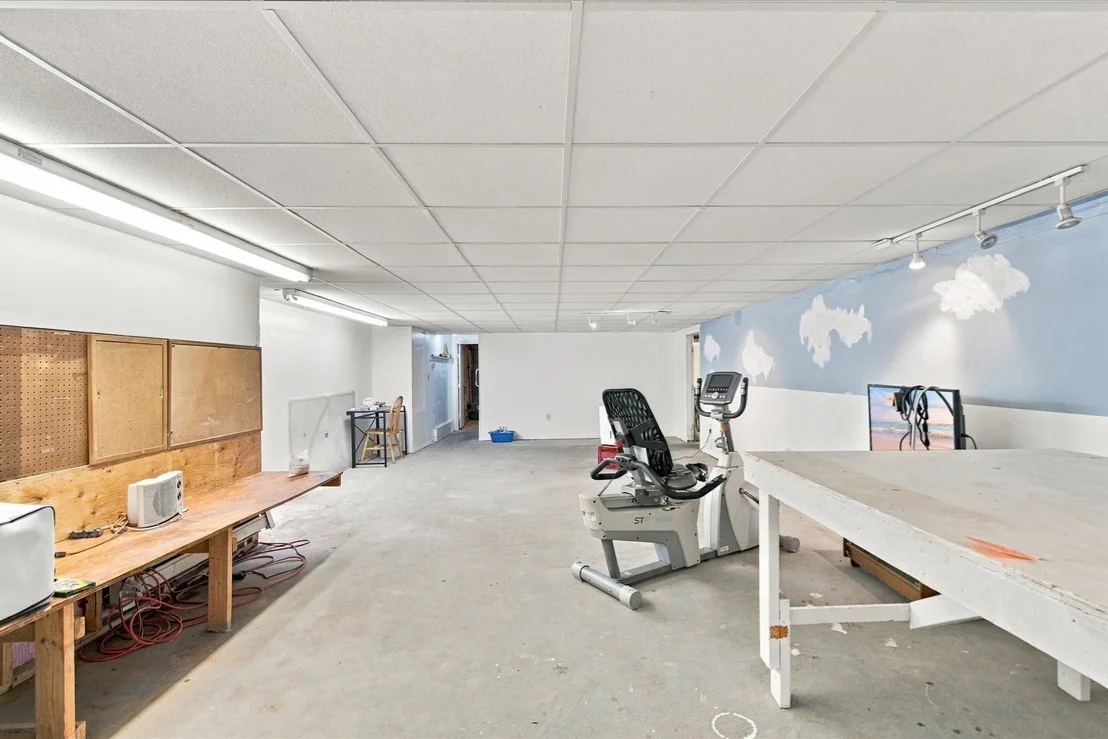 Photo of 402 Prince Hinckley Rd
