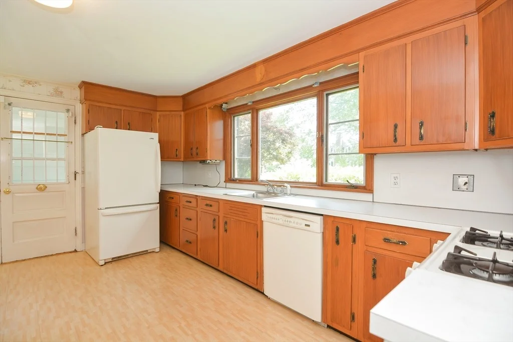 Photo of 41 Russell Rd
