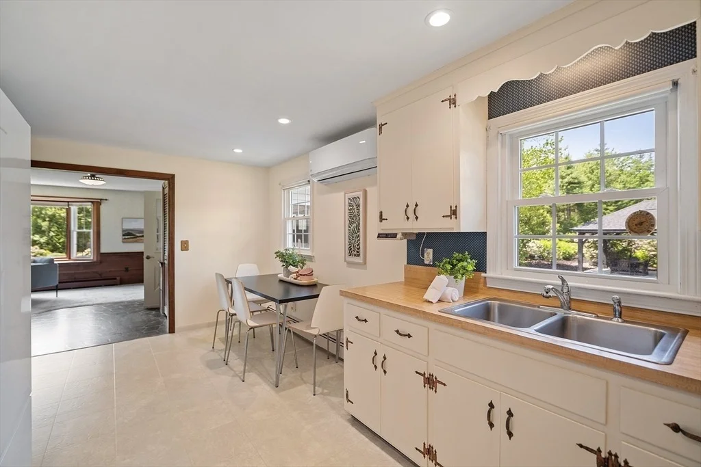 Photo of 481 W Townsend Rd