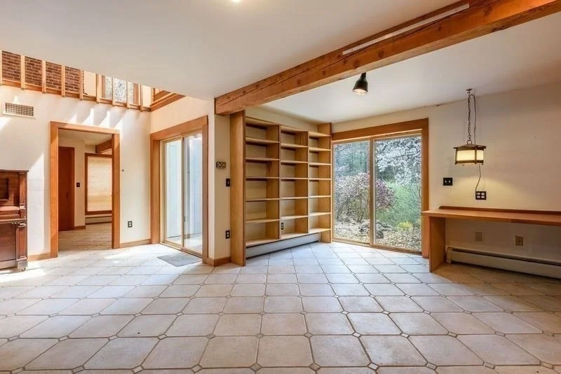 Photo of 20 Lawton Rd
