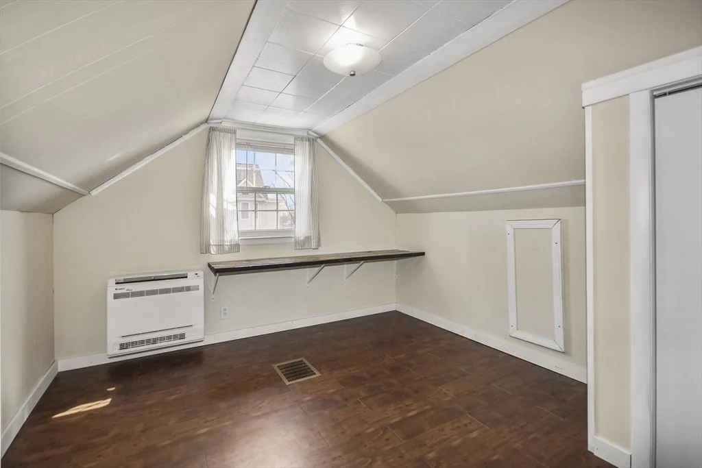 Photo of 106 Columba Street