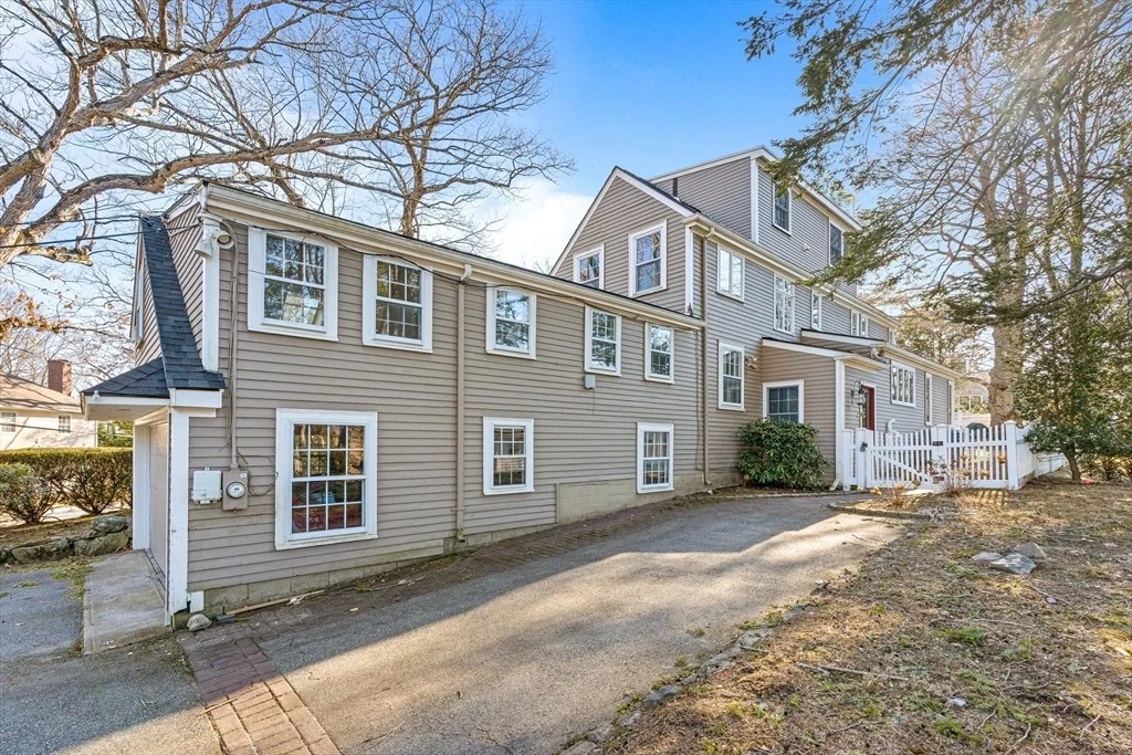 Photo of 7 Rangeley Road