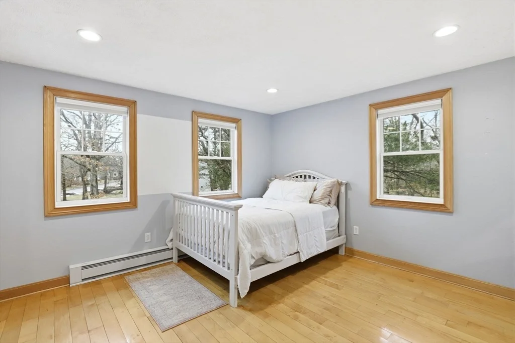 Photo of 1 Geraldine Ln