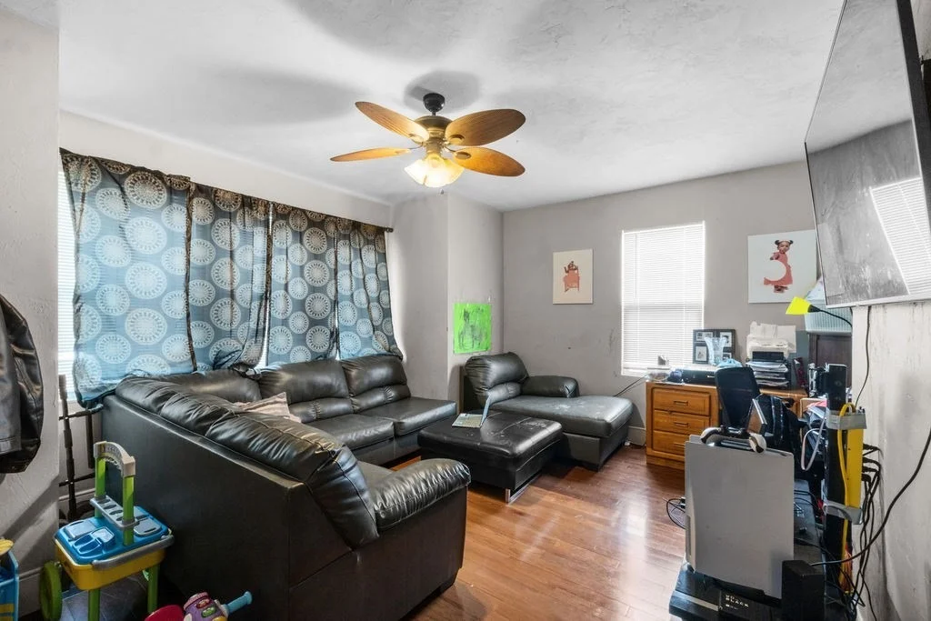 Photo of 186 John St