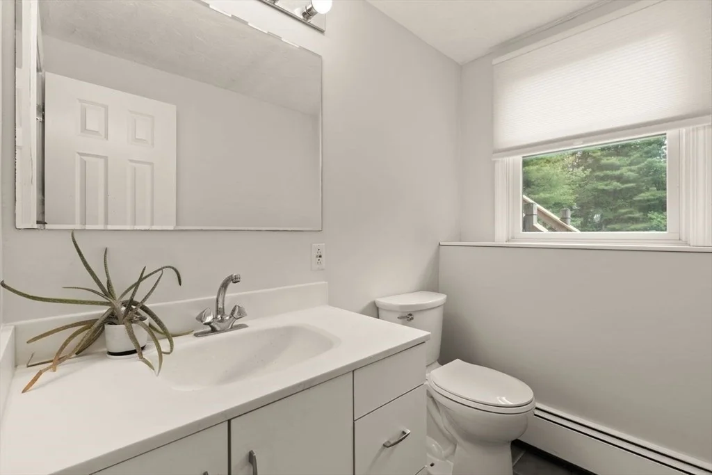 Photo of 18 Sunset Dr