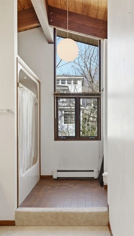 Photo of 72 Warren Ave