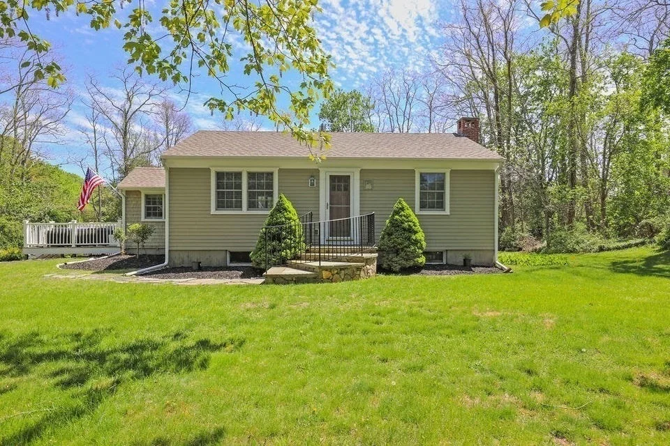 Photo of 33 Beach Rd