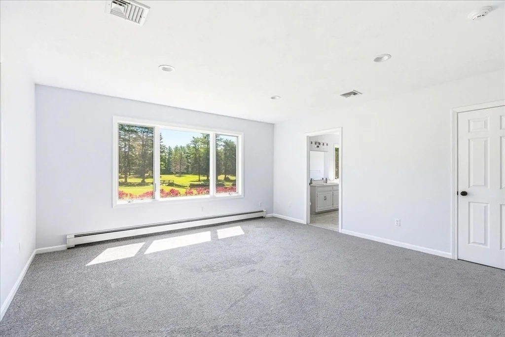 Photo of 139 Fairway Dr