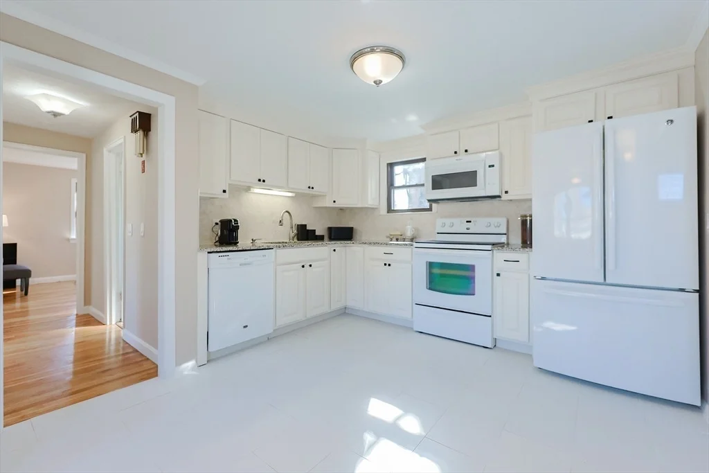 Photo of 23 Beebe Ln