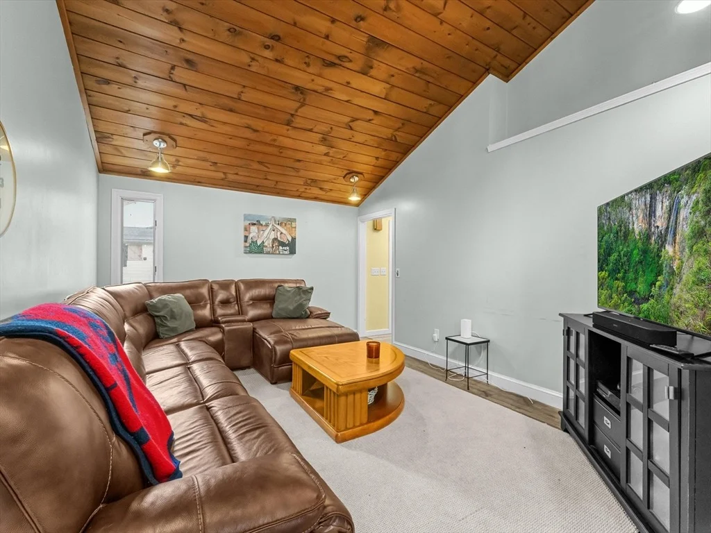 Photo of 19 Cedar Rd