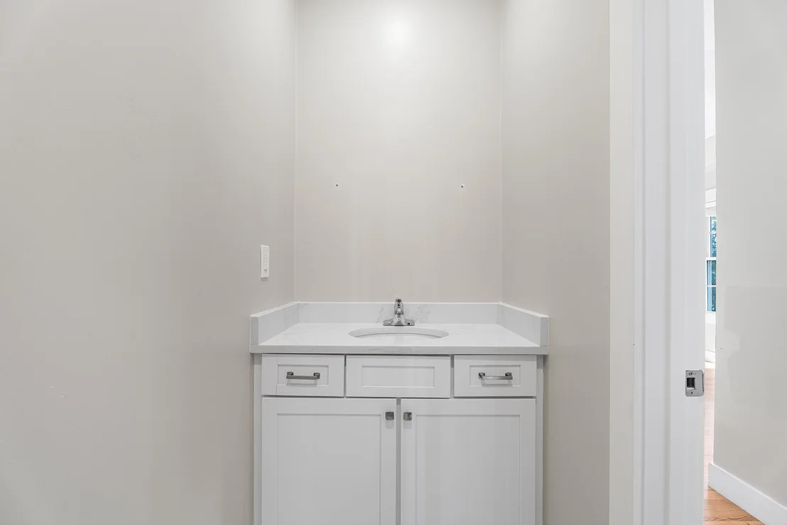 Photo of 30 Valmor St